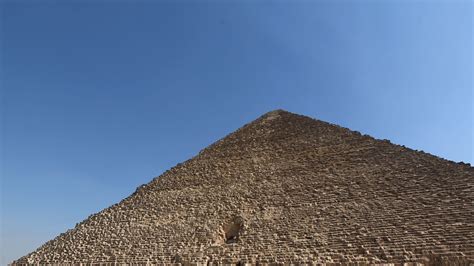 Egypt investigates explicit video and photos at top of Great。